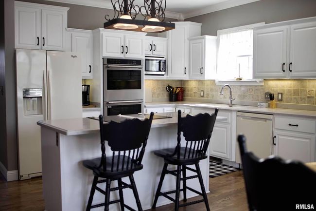 1338 Wagon Creek Rd, House attached with 3 bedrooms, 3 bathrooms and null parking in Creal Springs IL | Image 13