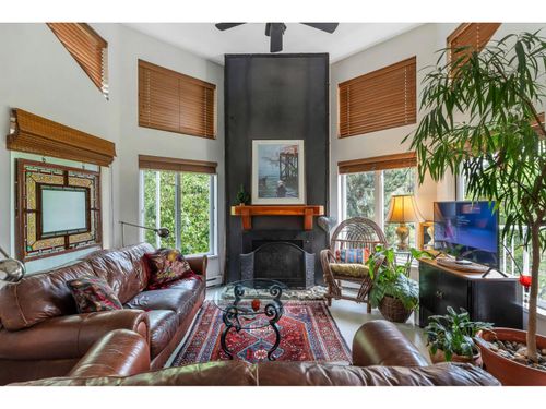 301-33669 2nd Avenue, Mission, BC, V2V8Z4 | Card Image