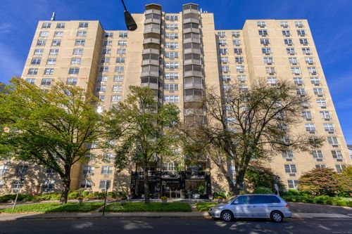 apt-2c-50 Glenbrook Rd, Stamford, CT, 06902-2949 | Card Image
