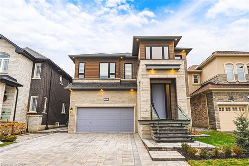 90 Robertson Rd, Ancaster, ON, L9K0H8 | Card Image