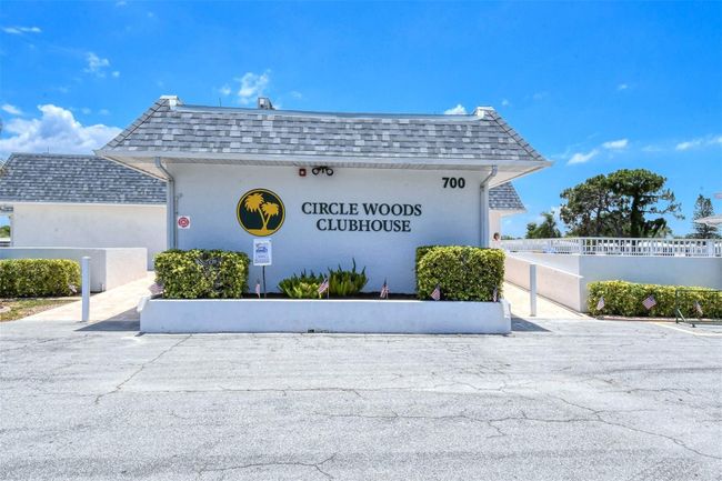 Q-15 - 513 Circlewood Drive, Condo with 2 bedrooms, 2 bathrooms and null parking in Venice FL | Image 30