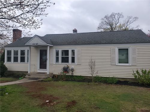38 Rowe Avenue, Warwick, RI, 02889 | Card Image