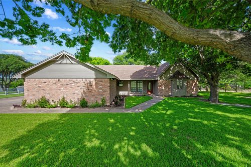 217 Paint Pony Trl N, Fort Worth, TX, 76108-4226 | Card Image