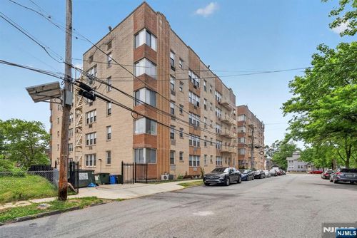 19 Lyons, Newark, NJ, 07112 | Card Image