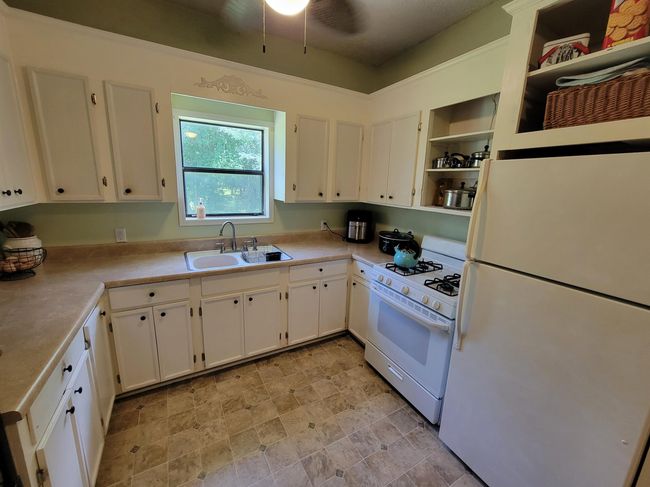 5284 Wintergreen Rd, House other with 4 bedrooms, 2 bathrooms and null parking in Bascom FL | Image 7