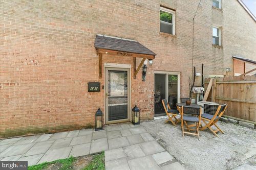 65-65 Park Vallei Ln, BROOKHAVEN, PA, 19015-3323 | Card Image