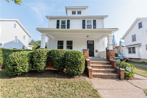 2233 E 33rd St, Lorain, OH, 44055-2021 | Card Image