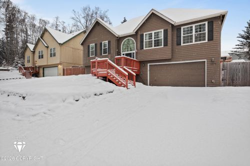 10579 Chain Of Rock St, Eagle River, AK, 99577-8162 | Card Image