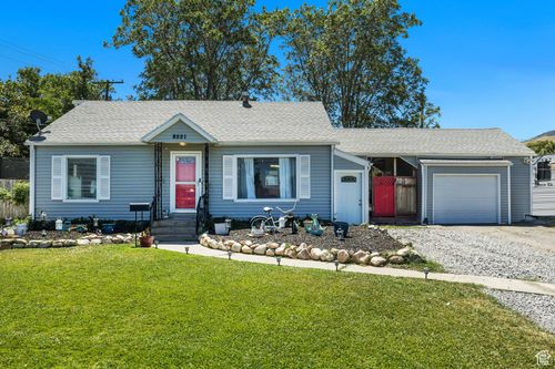 8521 W 3100 S, Magna, UT, 84044-1766 | Card Image
