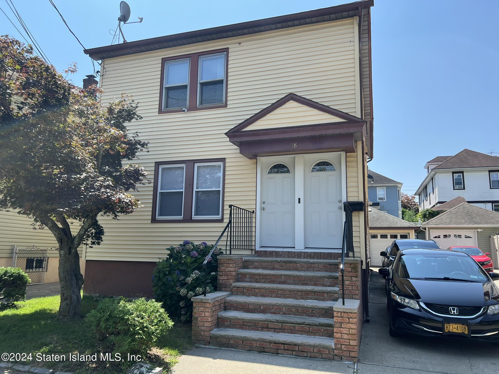 Arcadia Pl, Staten Island, NY 10310