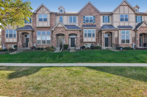 264 Bennett Drive, Carol Stream, IL, 60188 | Card Image