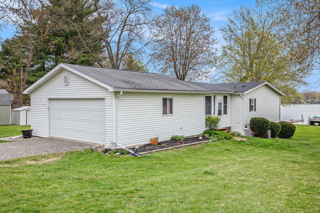 347 Lou Alice Dr, House other with 2 bedrooms, 2 bathrooms and null parking in Columbiaville MI | Image 19