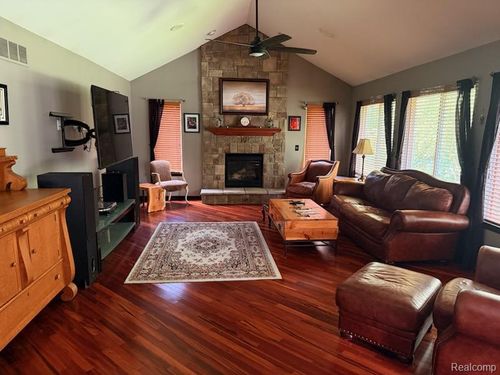 30182 Magnolia Drive, Lyon Charter Township, MI, 48165 | Card Image