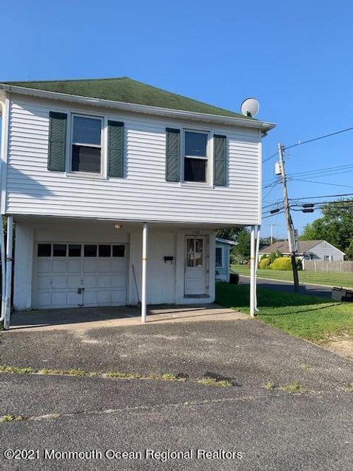 1428 6th Ave, Neptune, NJ, 07753-4948 | Card Image