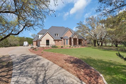 2526 Hayley Dr, Weatherford, TX, 76085-3026 | Card Image