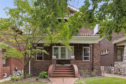4958 Tholozan Ave, Saint Louis, MO, 63109-1732 | Card Image