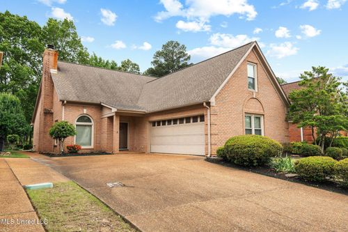 723 Fairway Trl, Hernando, MS, 38632-7267 | Card Image