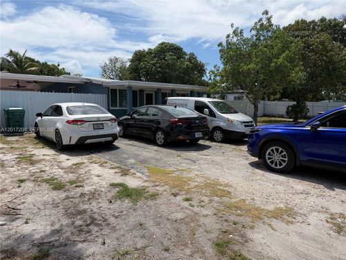 12455 W Randall Park Dr, Miami, FL, 33167-2162 | Card Image