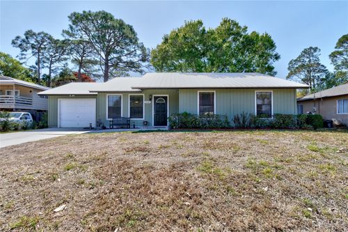 7105 Coquina Ave, FORT PIERCE, FL, 34951-1258 | Card Image