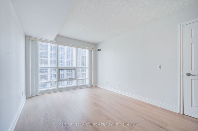 3406 - 763 Bay St, Condo with 2 bedrooms, 1 bathrooms and 1 parking in Toronto ON | Image 19