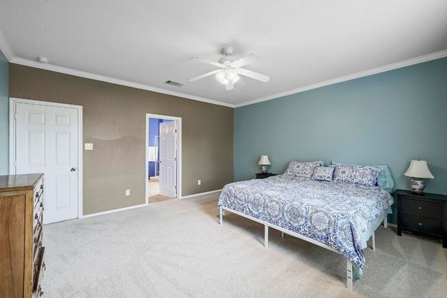 primary bedroom on main | Image 12