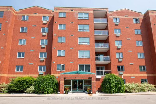 405-77 Base Line Rd W, London, ON, N6J1V5 | Card Image