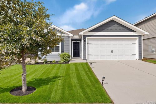 2811 Forsyth Cyn, Converse, TX, 78109 | Card Image