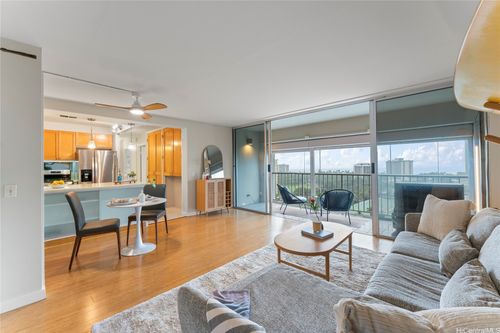 apt-1204-430 Keoniana St, Honolulu, HI, 96815-2041 | Card Image