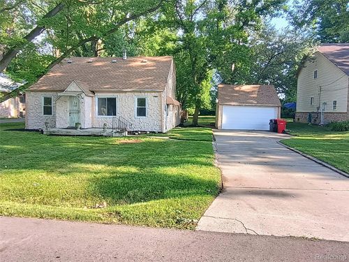 19241 Melrose Ave, Southfield, MI, 48075-5756 | Card Image