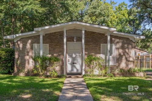 108 Mohawk St, Mobile, AL, 36606-1923 | Card Image