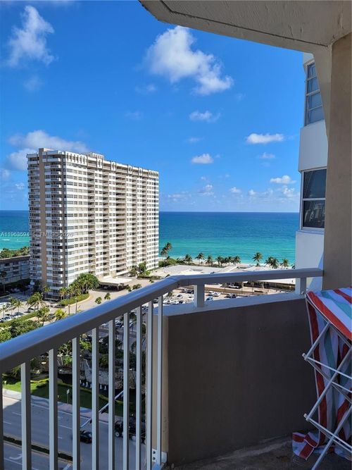 apt-15m-1985 S Ocean Dr, Hallandale Beach, FL, 33009-5931 | Card Image