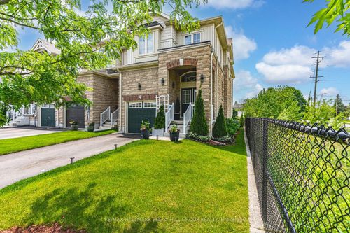4 Greenwood Dr, Angus, ON, L3W1B5 | Card Image