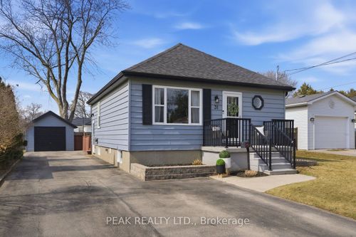 31 Willow Dr, Brantford, ON, N3R2W5 | Card Image