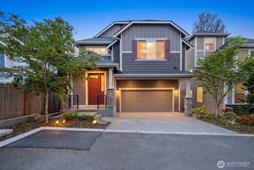 20420 5th Ave W, Lynnwood, WA, 98036-6195 | Card Image