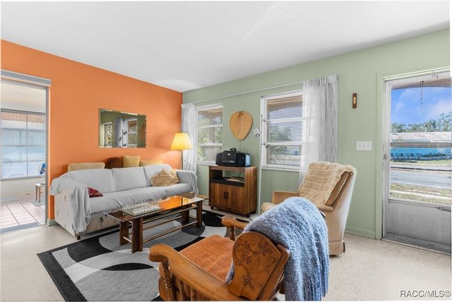 6353 Spring Hill Dr, House other with 2 bedrooms, 1 bathrooms and 1 parking in SPRING HILL FL | Image 4