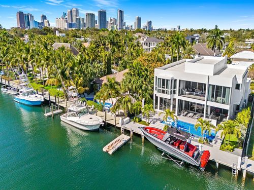 1528 Se 11th St, Fort Lauderdale, FL, 33316-1442 | Card Image