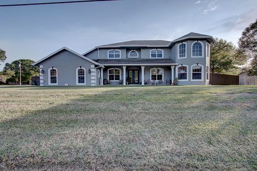 669 Howard St, Fort Pierce, FL, 34982-7429 | Card Image