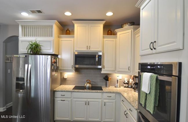 Custom Cabinets | Image 6