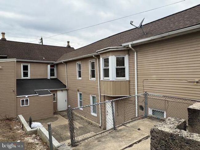 725 Front St, Home with 0 bedrooms, 0 bathrooms and null parking in CATASAUQUA PA | Image 7