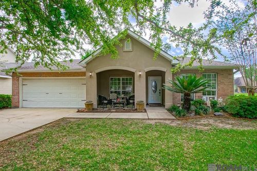 17294 W Autumn Dr, Prairieville, LA, 70769-5762 | Card Image