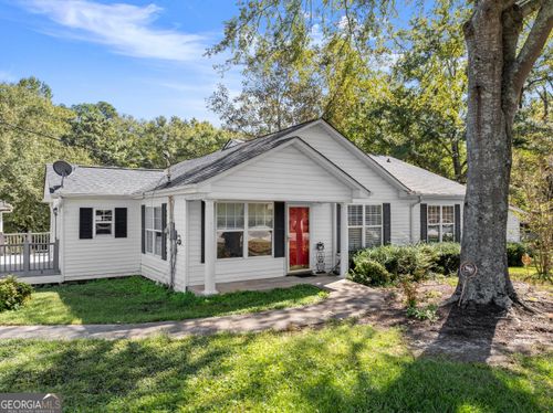 2003 W Currahee St, Toccoa, GA, 30577-3927 | Card Image