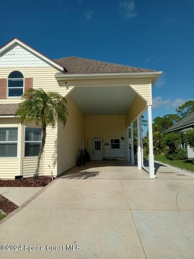 537 - 537 Fairways Drive, House other with 2 bedrooms, 2 bathrooms and null parking in TITUSVILLE FL | Image 2