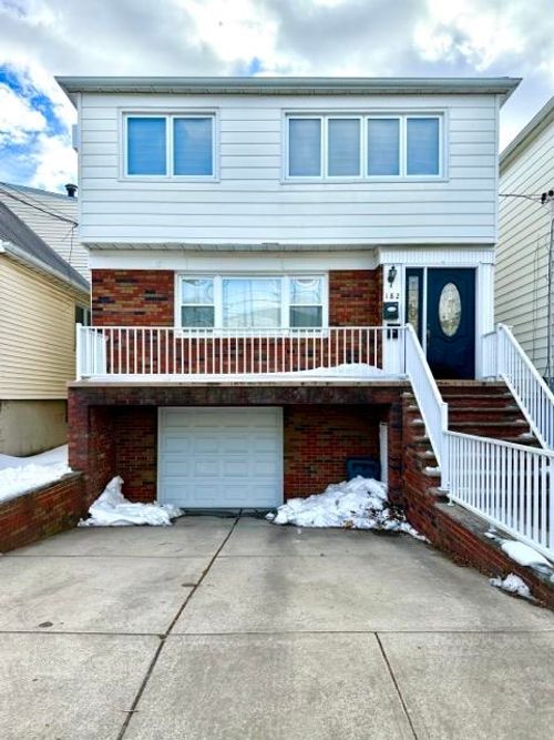 1-182 W 32nd St, Bayonne, NJ, 07002-1819 | Card Image