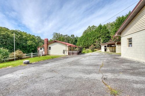 733 Jones Street, Blairsville, GA, 30512 | Card Image