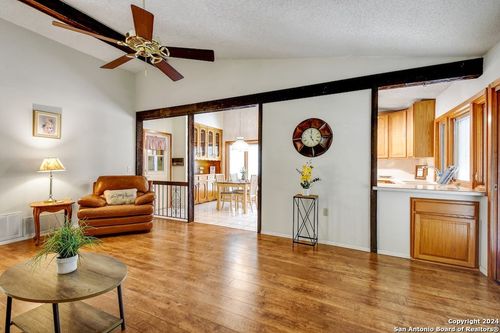 12331 Constitution St, San Antonio, TX, 78233-5206 | Card Image