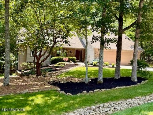 128 Cathedral Dr, Crossville, TN, 38558-2684 | Card Image