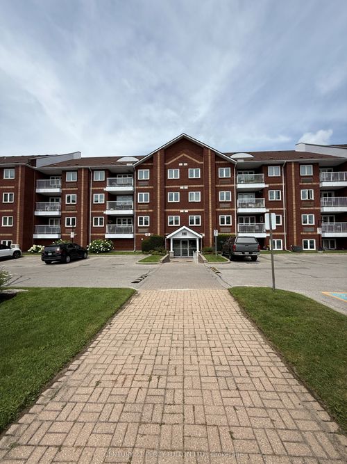 420-193 Lake Driveway W, Ajax, ON, L1S7H8 | Card Image