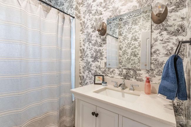 306 W Hazel St, House other with 4 bedrooms, 1 bathrooms and null parking in Genesee ID | Image 10