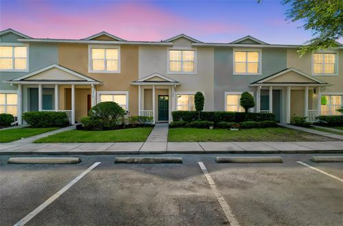 3566 High Hampton Cir, TAMPA, FL, 33610-9756 | Card Image
