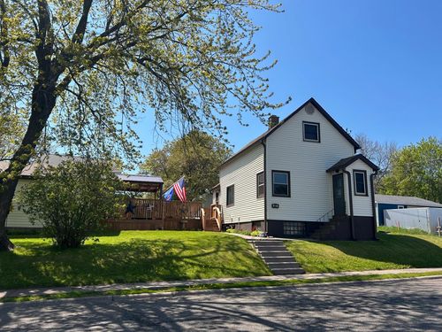 427 N 63rd Avenue W, Duluth, MN, 55807 | Card Image